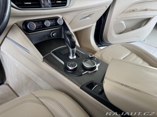 Alfa Romeo Stelvio 2,0T Q4*206kW*KeyLess*Kam 2018