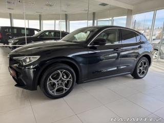 Alfa Romeo Stelvio 2,0T Q4*206kW*KeyLess*Kam 2018