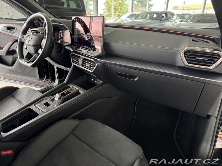 Cupra Formentor 2,0TSI VZ 333*4x4*Panoram 2025