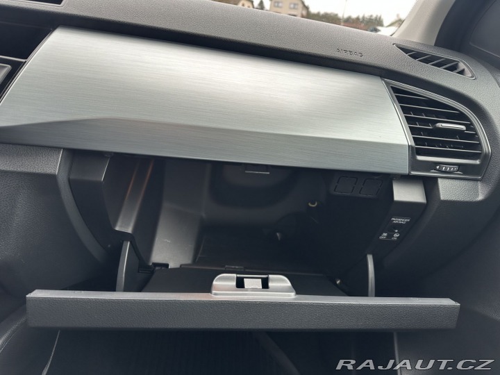 Škoda Fabia 1,2TSI 66kW TAŽNÉ 1.MAJIT 2015