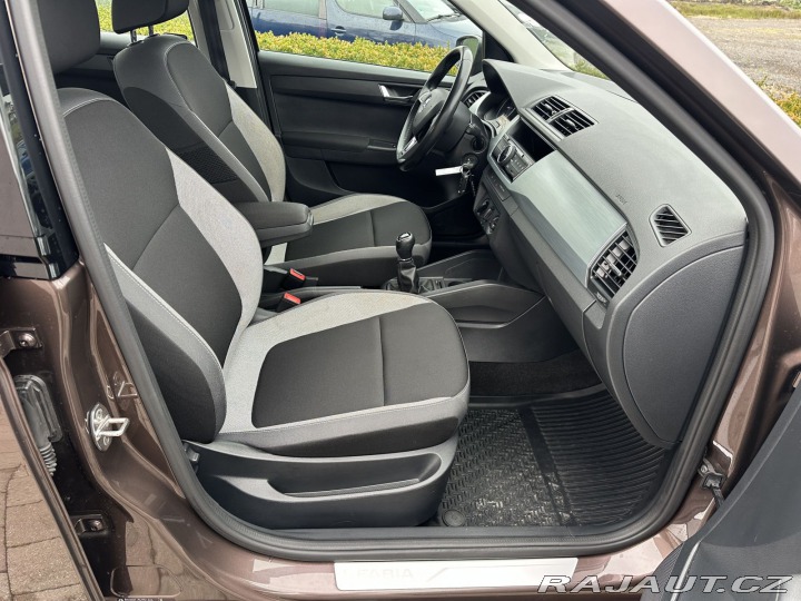 Škoda Fabia 1,2TSI 66kW TAŽNÉ 1.MAJIT 2015
