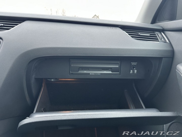 Škoda Octavia 1,5TSI 110kW SOLEIL 1.MAJ 2019