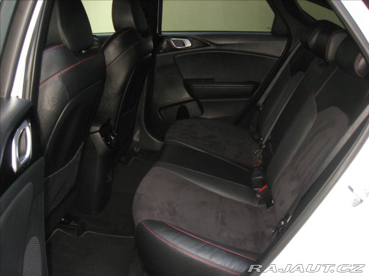 Kia ProCeed 1,6 T-GDI 204PS GT A/T 2022