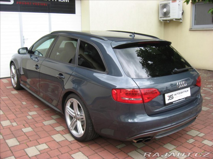Audi S4 3,0 TFSI 441PS Quattro M 2010