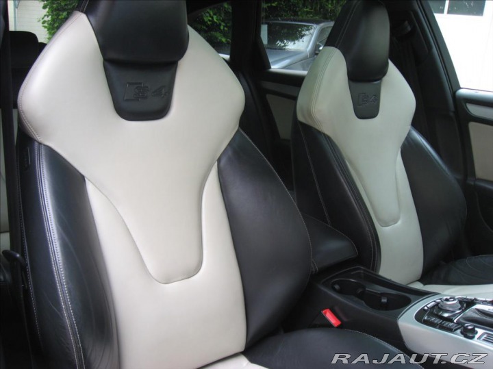 Audi S4 3,0 TFSI 441PS Quattro M 2010