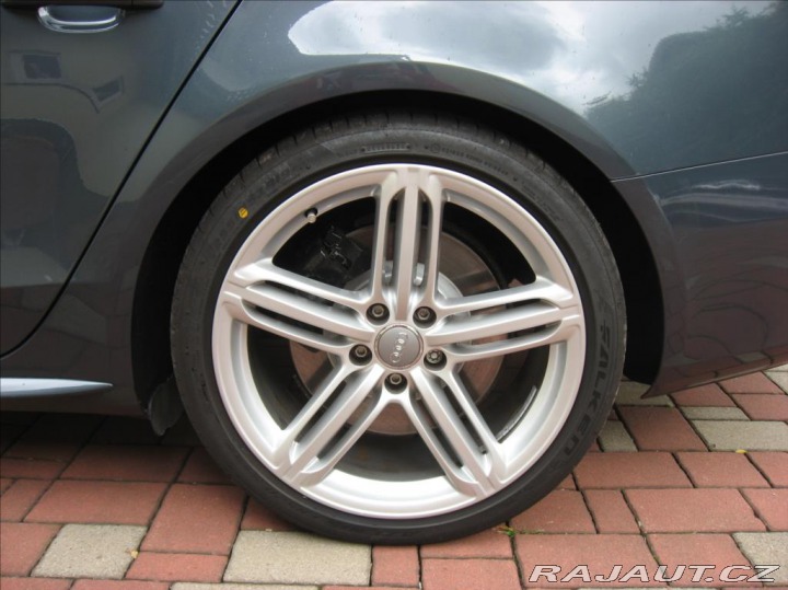 Audi S4 3,0 TFSI 441PS Quattro M 2010