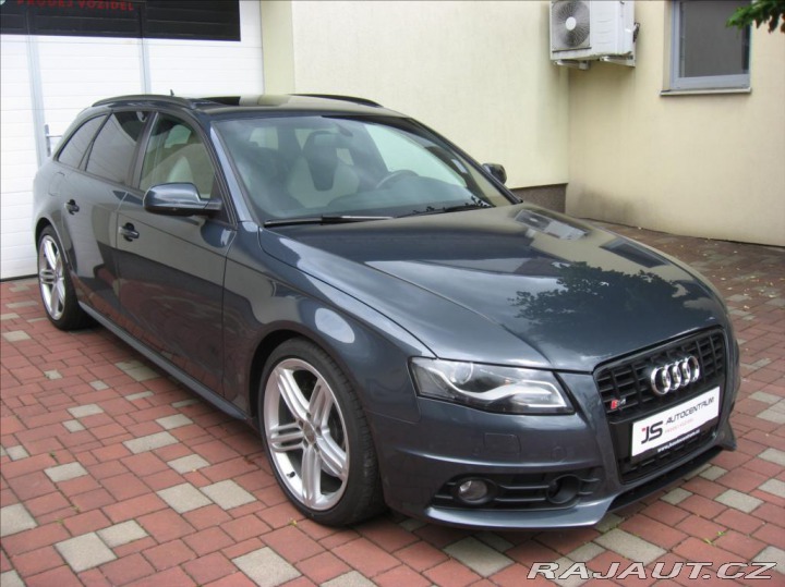 Audi S4 3,0 TFSI 441PS Quattro M 2010
