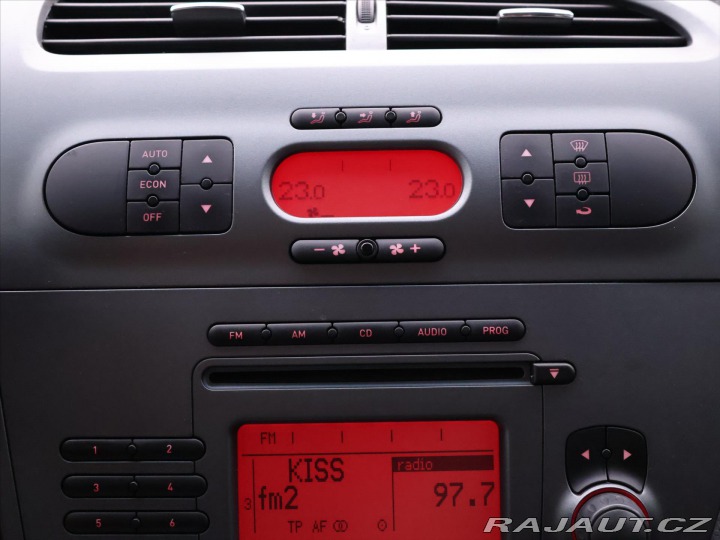 Seat Leon 2,0 TDI 103kW Stylance CZ 2006