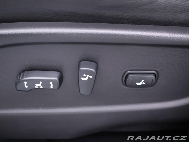 Nissan Murano 3,5 V6 188kW Aut. CZ Serv 2009