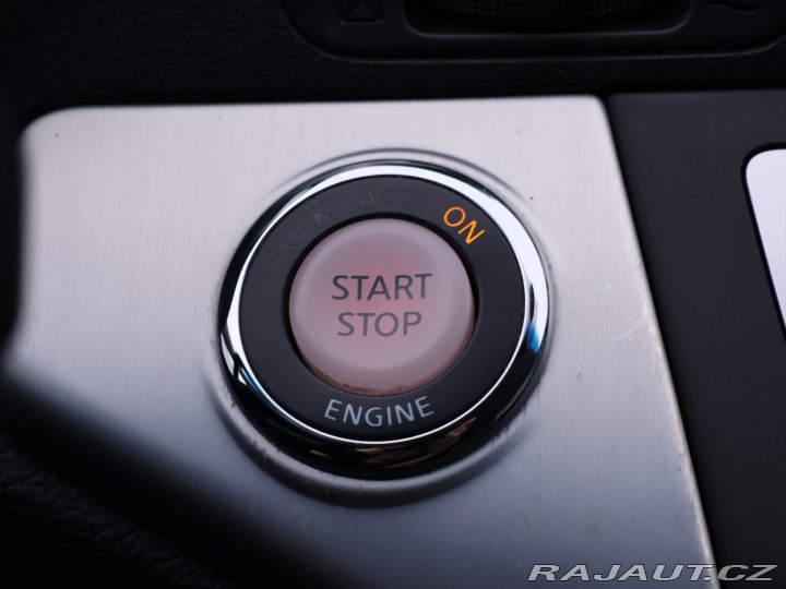 Nissan Murano 3,5 V6 188kW Aut. CZ Serv 2009