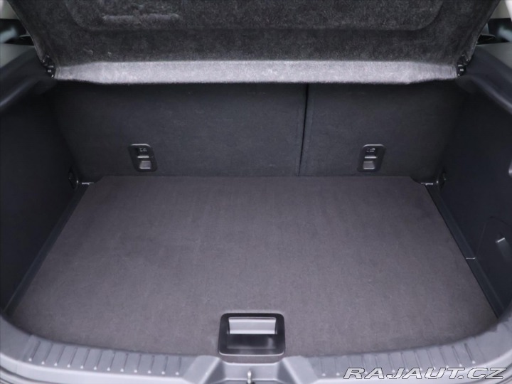 Mazda CX-3 2,0 Skyactiv-G121 CZ Revo 2018