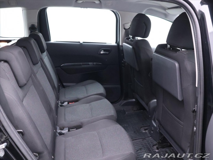 Peugeot 5008 1,6 HDI 82kW Automat Prem 2011