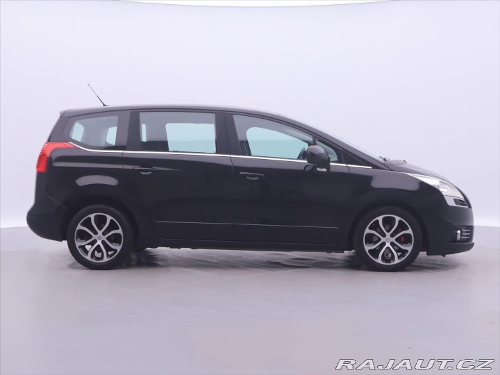 Peugeot 5008 1,6 HDI 82kW Automat Prem 2011