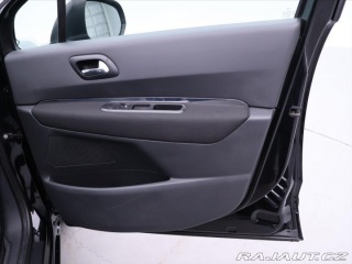 Peugeot 5008 1,6 HDI 82kW Automat Prem 2011