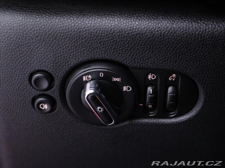 Mini One 1,5 i 75kW JCW Kůže 1.Maj 2018