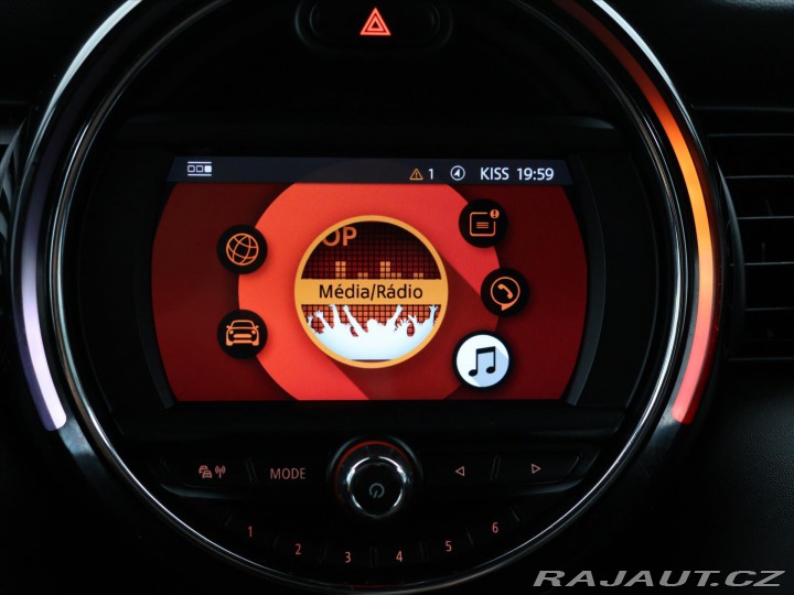 Mini One 1,5 i 75kW JCW Kůže 1.Maj 2018