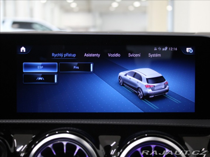 Mercedes-Benz A 1,3 180 AT Keyless SOUND 2020