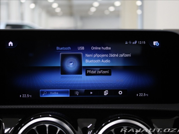 Mercedes-Benz A 1,3 180 AT Keyless SOUND 2020