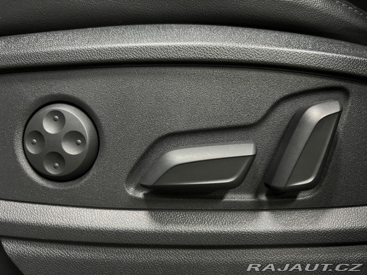 Audi Q5 40TDI QUATTRO S-LINE, BLA 1800