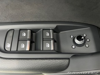 Audi Q5 40TDI QUATTRO S-LINE, BLA 1800