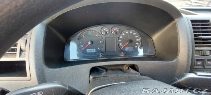 Volkswagen Transporter 1,9 T5 Caravelle TDI, 9 2005