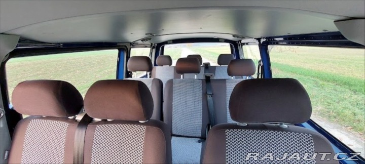 Volkswagen Transporter 1,9 T5 Caravelle TDI, 9 2005