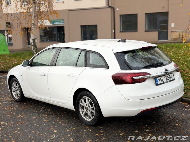 Opel Insignia 1800