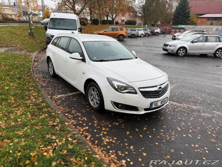 Opel Insignia 1800