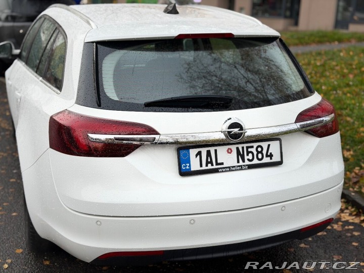 Opel Insignia 1800