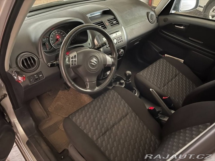 Suzuki SX4 1,6 2010