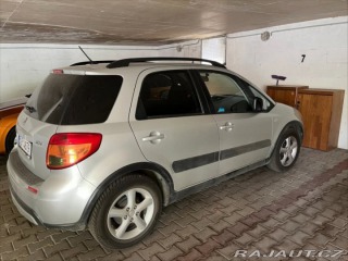 Suzuki SX4 1,6 2010