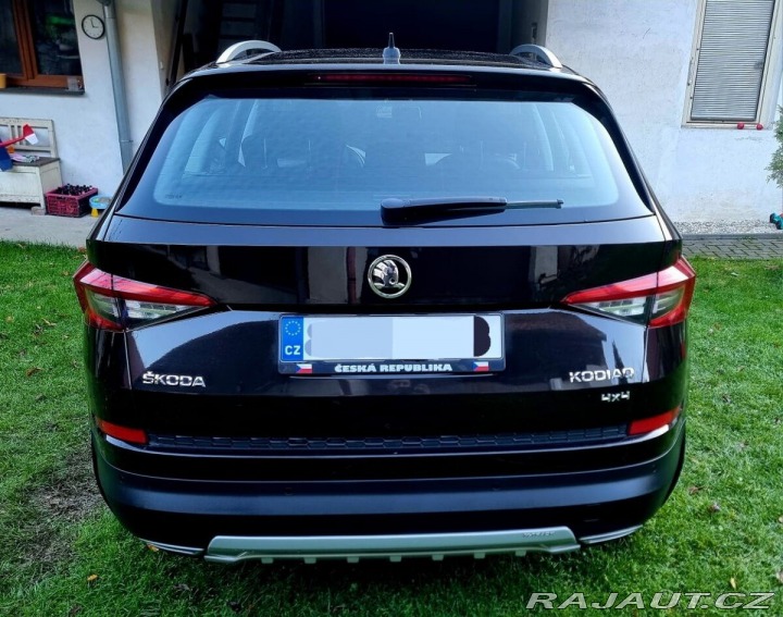 Škoda Kodiaq 2,0 TSI DSG 4x4 1800