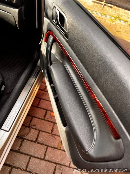 Škoda Superb 2,8 V6 2002