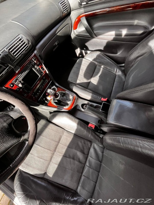 Škoda Superb 2,8 V6 2002