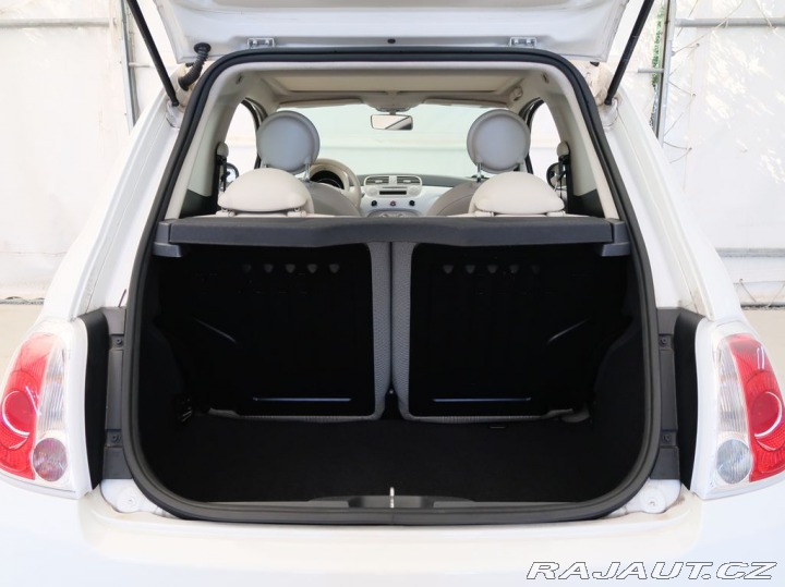 Fiat 500 1.2i,51kW,LOUNGE,MAN5 2014