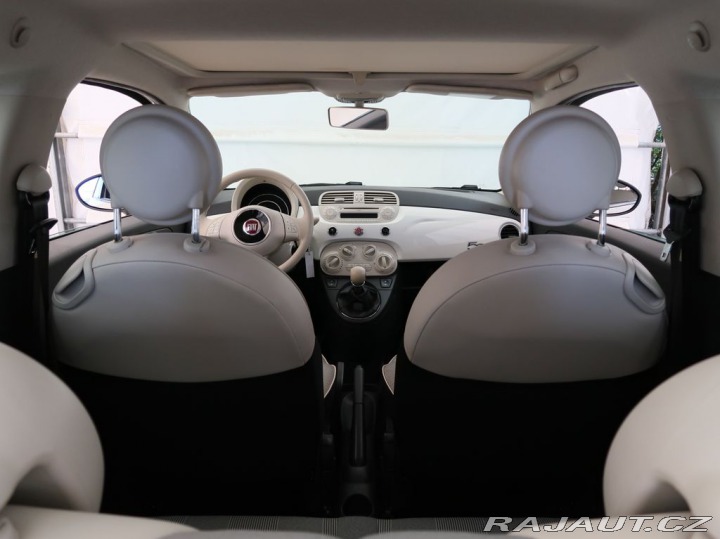 Fiat 500 1.2i,51kW,LOUNGE,MAN5 2014