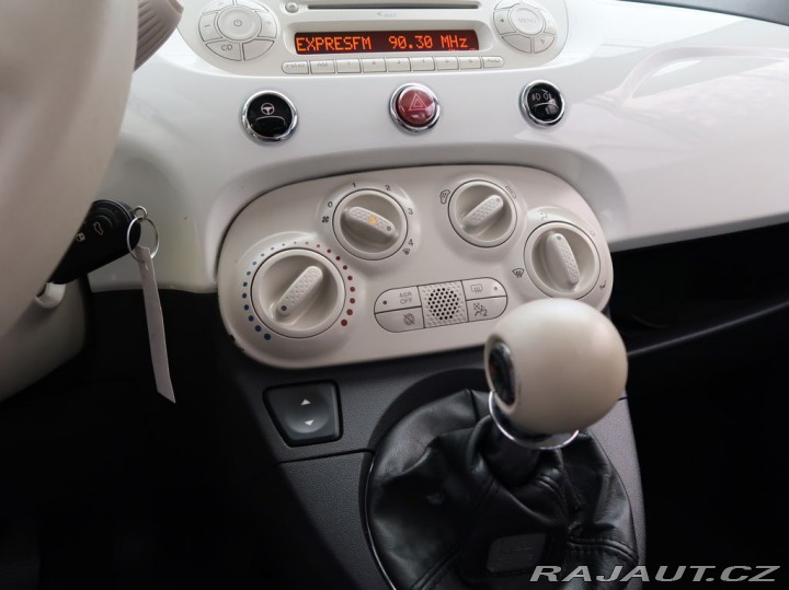 Fiat 500 1.2i,51kW,LOUNGE,MAN5 2014