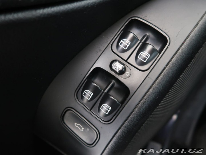 Mercedes-Benz C 2.2CDi,110kW,Manuál 2005