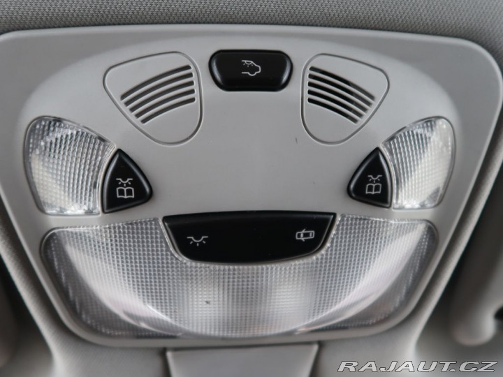 Mercedes-Benz C 2.2CDi,110kW,Manuál 2005