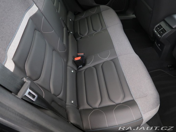 Citroën C4 1.2PureTech,96kW,SHINE,AT 2023