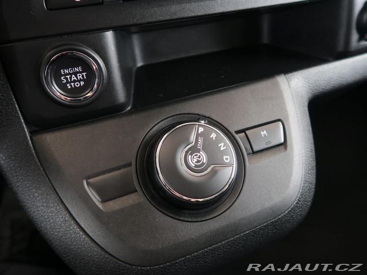 Toyota ProAce 2.0D4-D,CZ,Family,AT,L2 2024