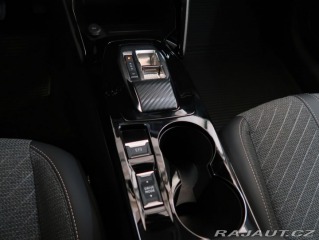 Peugeot 208 1.2HYBRID,CZ,ALLURE,e-DCS 2025