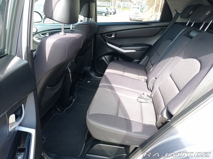 SsangYong Korando 2.0 D Výhřev/1MAJ/Serv.kn 2015