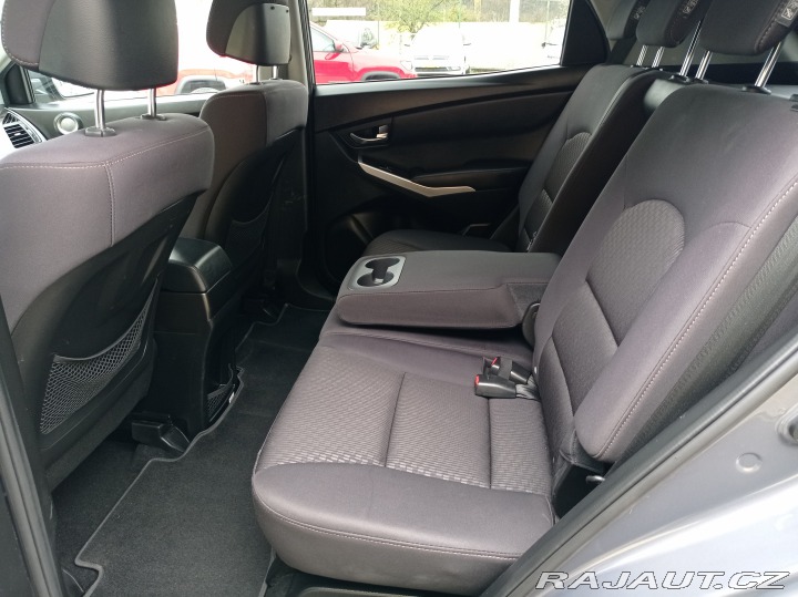 SsangYong Korando 2.0 D Výhřev/1MAJ/Serv.kn 2015