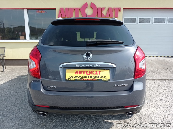 SsangYong Korando 2.0 D Výhřev/1MAJ/Serv.kn 2015