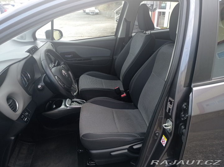 Toyota Yaris 1.5 Hybrid 74kW/Kamera/1M 2016