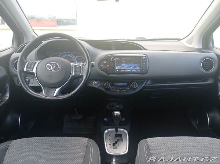 Toyota Yaris 1.5 Hybrid 74kW/Kamera/1M 2016