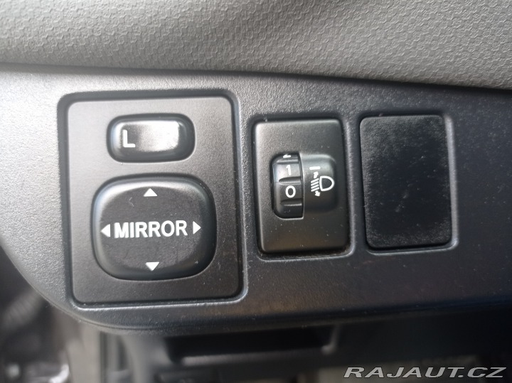 Toyota Yaris 1.5 Hybrid 74kW/Kamera/1M 2016