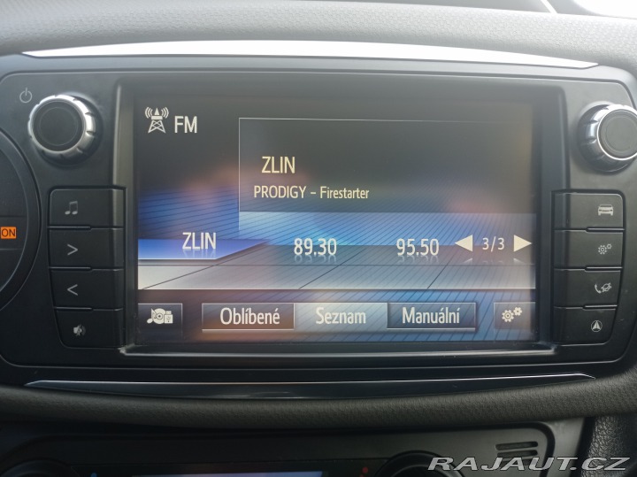 Toyota Yaris 1.5 Hybrid 74kW/Kamera/1M 2016