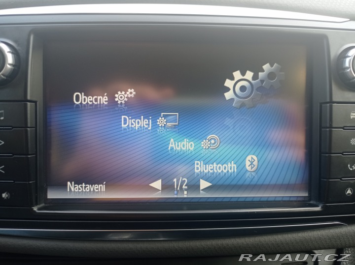 Toyota Yaris 1.5 Hybrid 74kW/Kamera/1M 2016